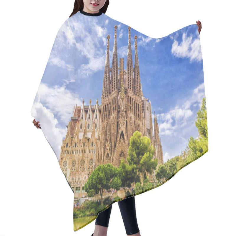 Personality  BARCELONA, SPAIN - SEPTEMBER 15,2015 :  Sagrada Familia  In  Bar Hair Cutting Cape