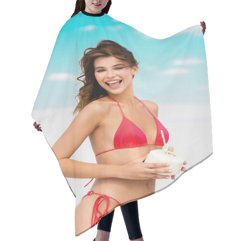 Personality  Smiling Beautiful Sexy Girl In Swimsuit On Beach With Coconut Drink Hair Cutting Cape