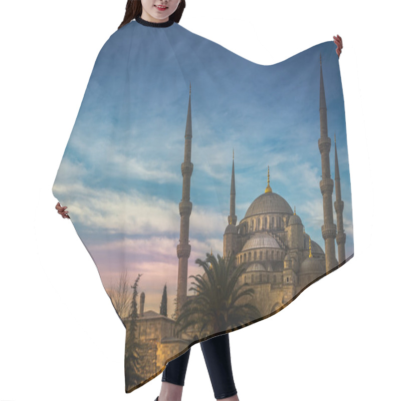 Personality  The Blue Mosque Sultanahmet Hair Cutting Cape