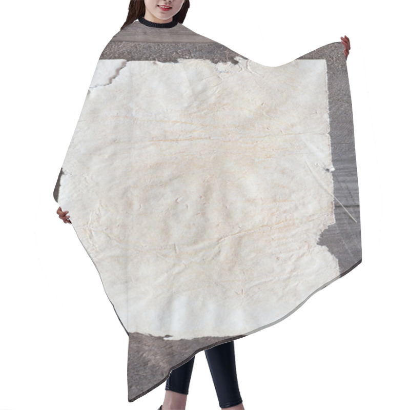 Personality  Old Paper Sheet Hair Cutting Cape