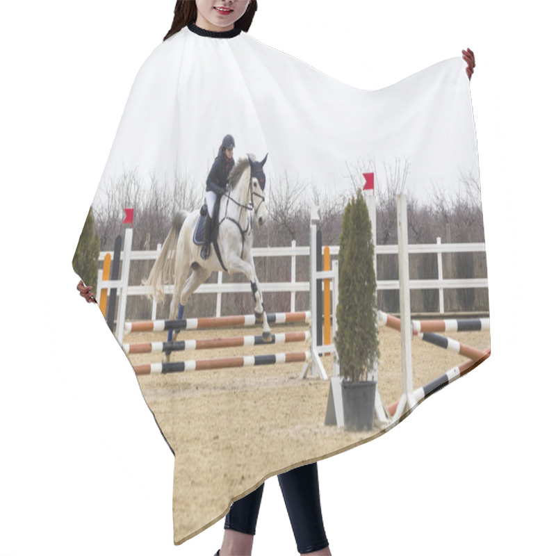 Personality  Horse Obstacle Course And Parkour Hair Cutting Cape