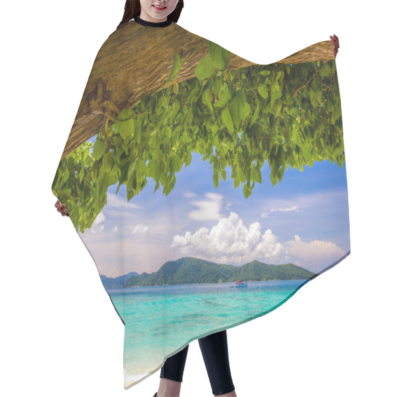 Personality  Beach Under A Tree Hair Cutting Cape