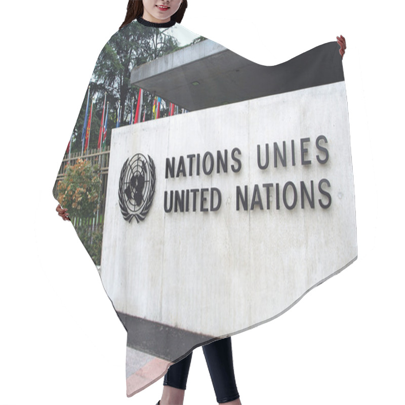 Personality  United Nations In Geneva Hair Cutting Cape