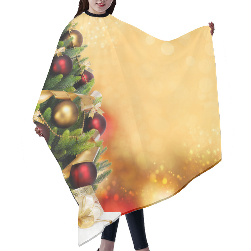 Personality  Decorated Christmas Tree On White Background Hair Cutting Cape