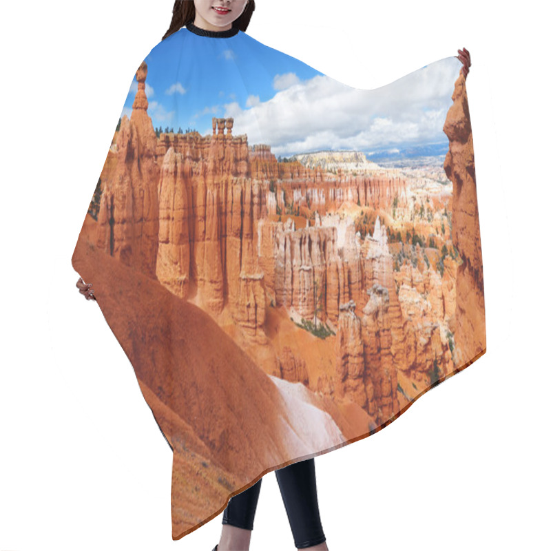 Personality  Red Sandstone Hoodoos In Bryce Canyon Hair Cutting Cape