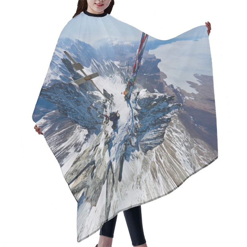 Personality  Stretched Wide-angle View Of The Top Of Aerial Photography Snowy Hair Cutting Cape