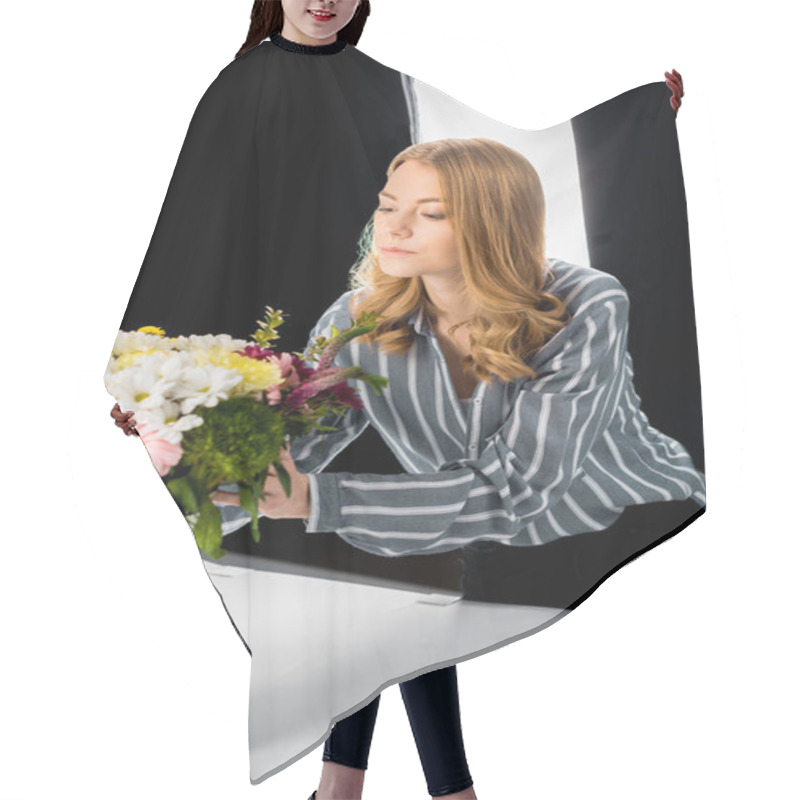 Personality  Attractive Young Female Photographer Arranging Flowers In Photo Studio Hair Cutting Cape