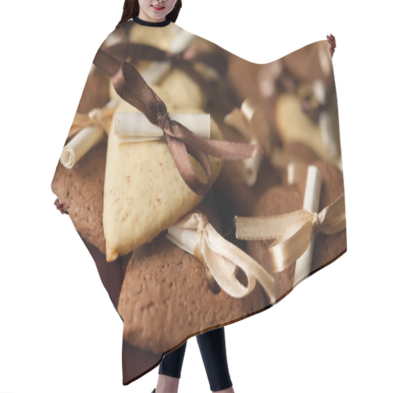 Personality  Vanilla And Chocolate Cookies Hair Cutting Cape