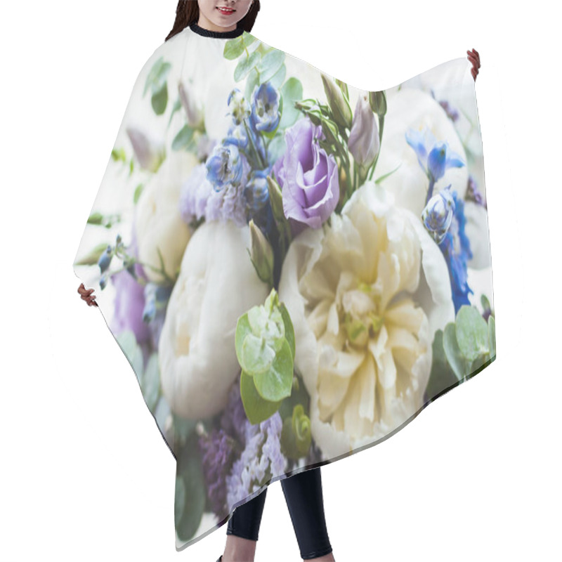 Personality  Wedding Bouquet Of Flowers On A White Backgroun Hair Cutting Cape