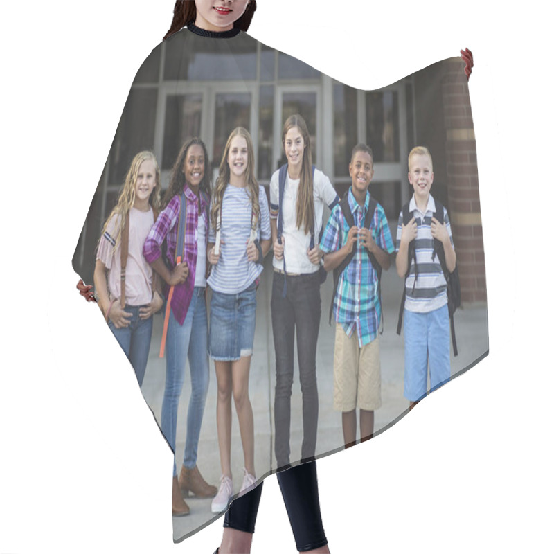 Personality  Large Group Portrait Of Pre-adolescent School Kids Smiling In Front Of The School Building. Back To School Photo Of A Diverse Group Of Children Wearing Backpacks And Ready To Go To School Hair Cutting Cape