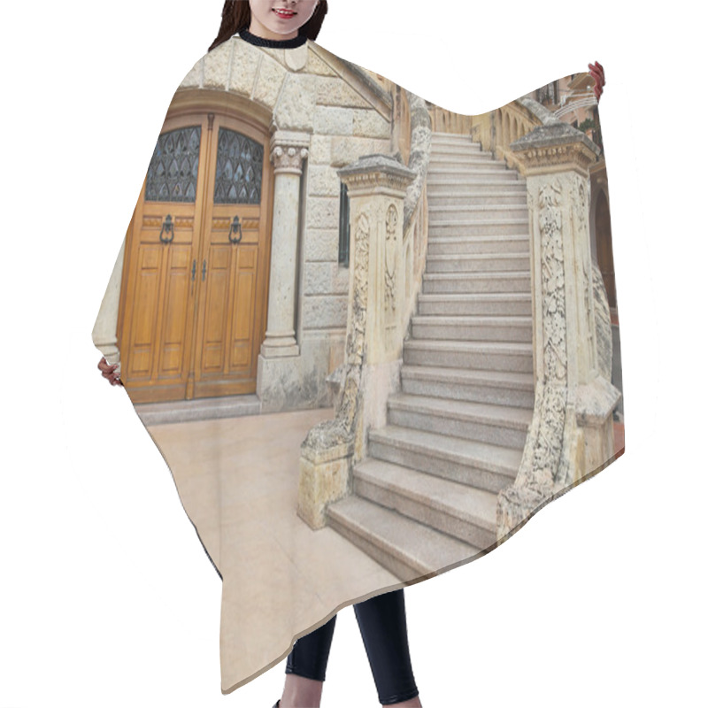 Personality  House Stairway Hair Cutting Cape