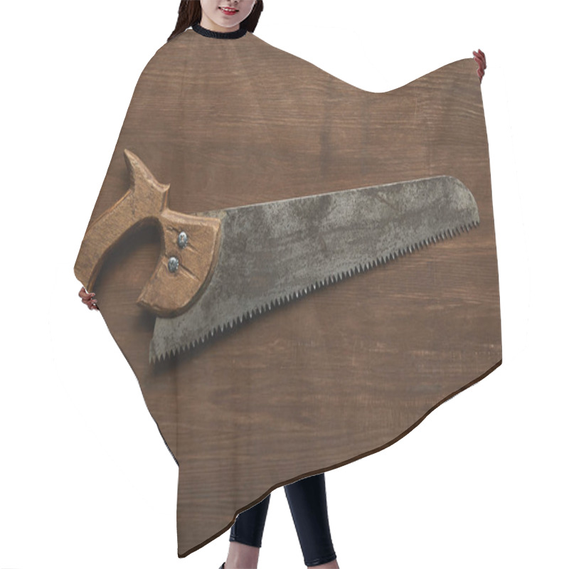 Personality  Top View Of Old Rusty Saw On Wooden Table Hair Cutting Cape