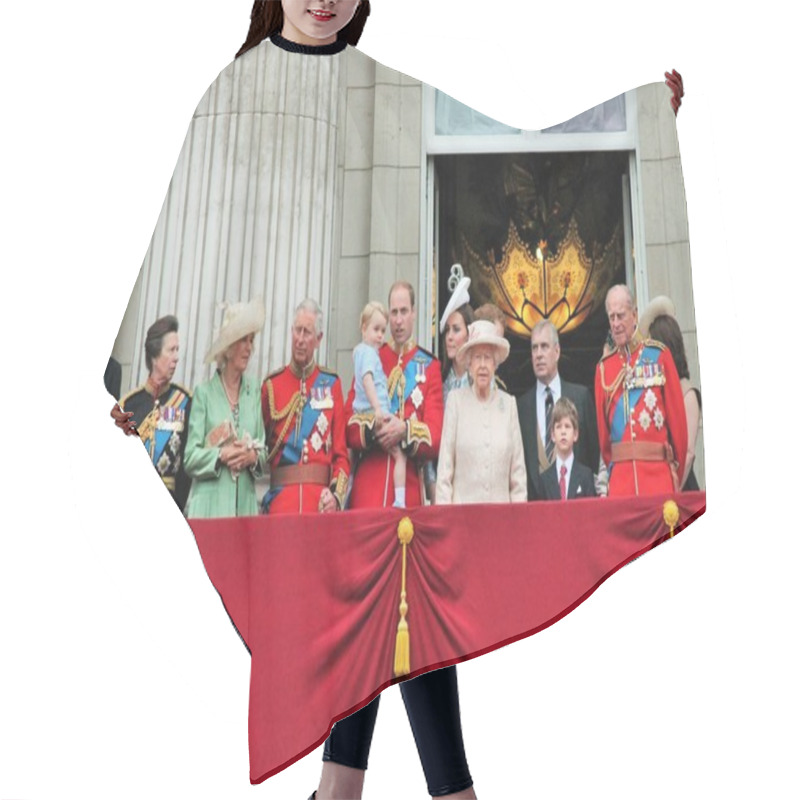 Personality  QUEEN ELIZABETH & ROYAL FAMILY, BUCKINGHAM PALACE, LONDON, UK - JUNE 13: Royal Family On Buckingham Palace Balcony During Trooping The Colour Ceremony, Also Prince Georges First Appearance On Balcony, On June 13, 2015 In London Hair Cutting Cape