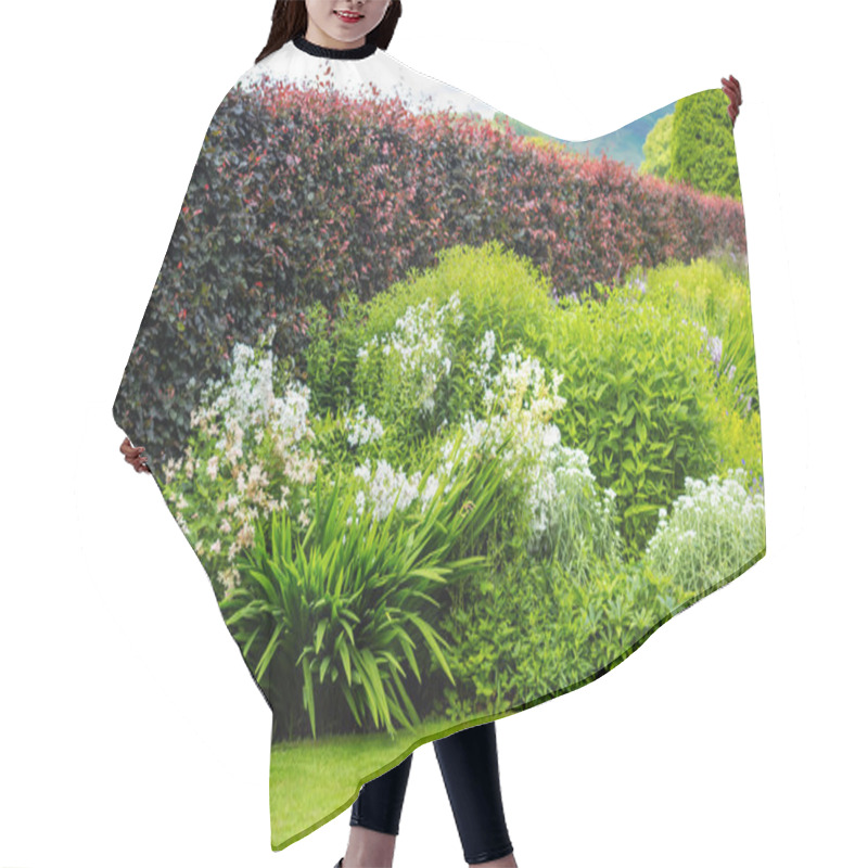 Personality  Beautiful Walled Garden, UK Hair Cutting Cape