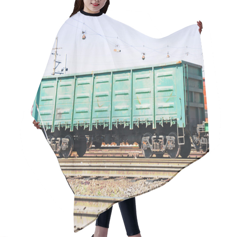 Personality  Railway Vagon Hair Cutting Cape