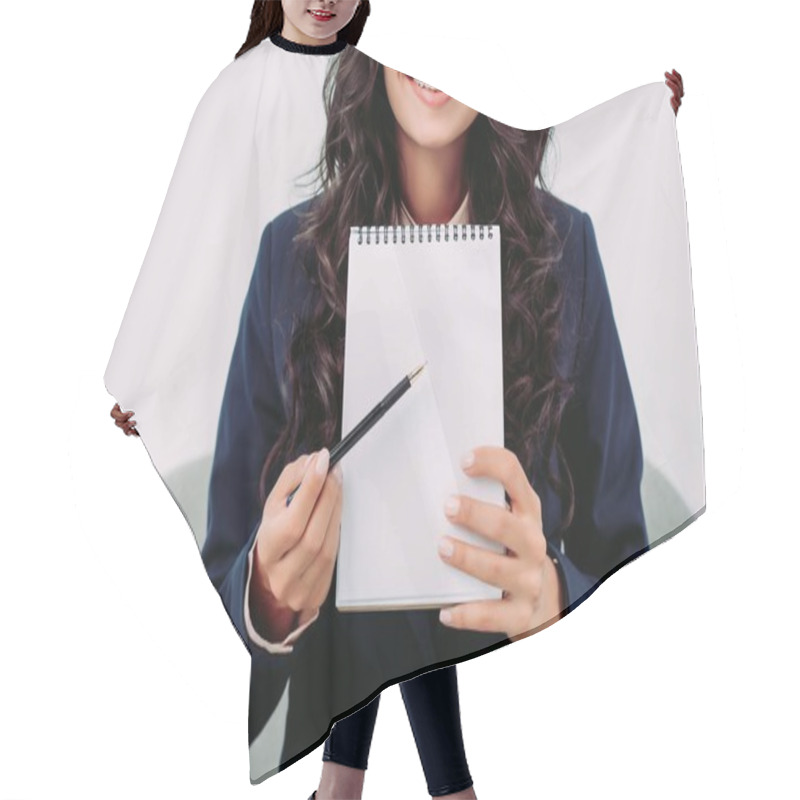 Personality  Businesswoman Pointing At Notebook Hair Cutting Cape