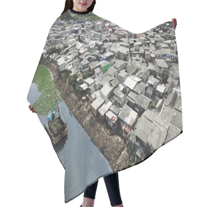 Personality  Aerial Landscape Of Slum Houses On Lakeside Hair Cutting Cape