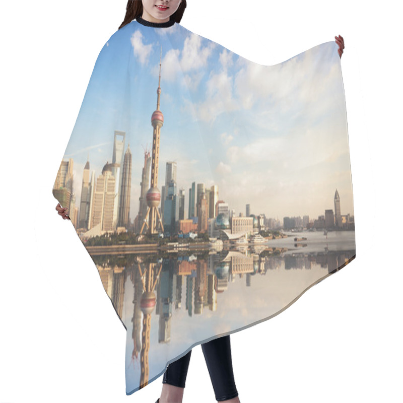 Personality  Shanghai Skyline At Dusk Hair Cutting Cape