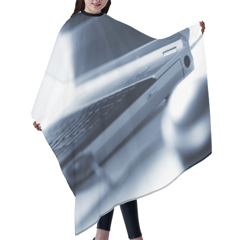 Personality  Modern Business Equipment Hair Cutting Cape