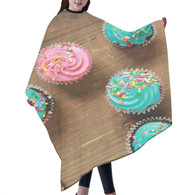 Personality  Cupcakes Hair Cutting Cape