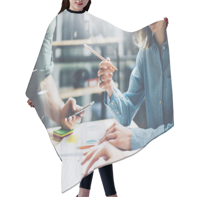 Personality  Coworking Process. Photo Young Business Crew Working With New Startup Project. Notebook On Wood Table.  Woman Showing Screen Laptop, Man Holding Smartphone. Blurred Background, Film Effect. Horizontal Hair Cutting Cape