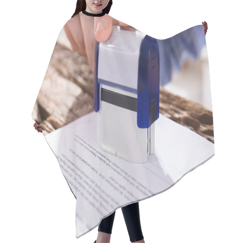 Personality  Person Stamping Document Hair Cutting Cape