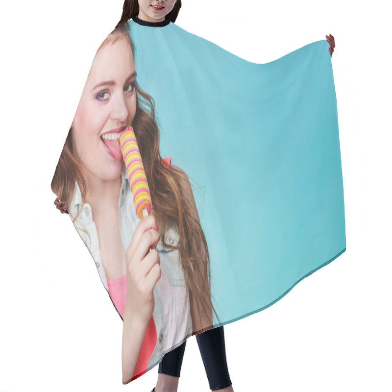 Personality  Woman Eating Popsicle Ice Pop Cream Hair Cutting Cape