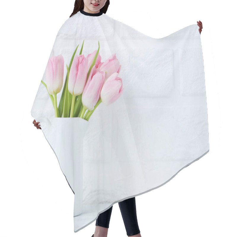 Personality  Bouquet Of Tulips In White Jug Hair Cutting Cape