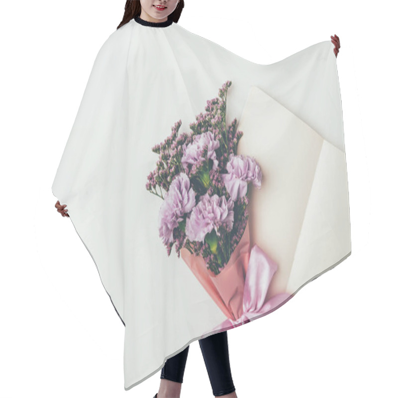 Personality  Beautiful Elegant Bouquet Of Tender Purple Flowers And Blank Greeting Card Isolated On Grey Hair Cutting Cape