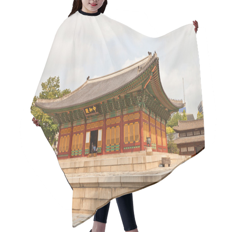 Personality  Junghwajeon Hall (1902) Of Deoksugung Palace In Seoul, Korea Hair Cutting Cape