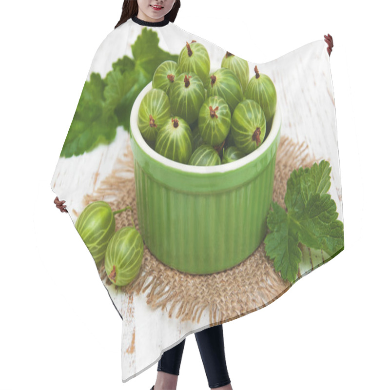 Personality  Gooseberries With Leaves Hair Cutting Cape