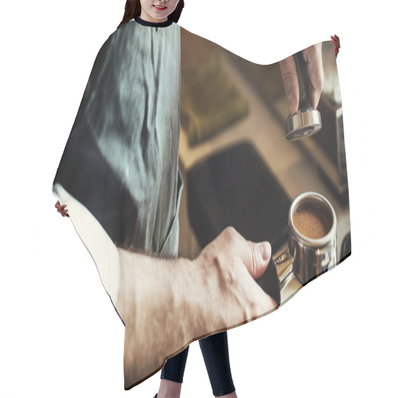 Personality  Barista Making Coffee In Cafe Hair Cutting Cape