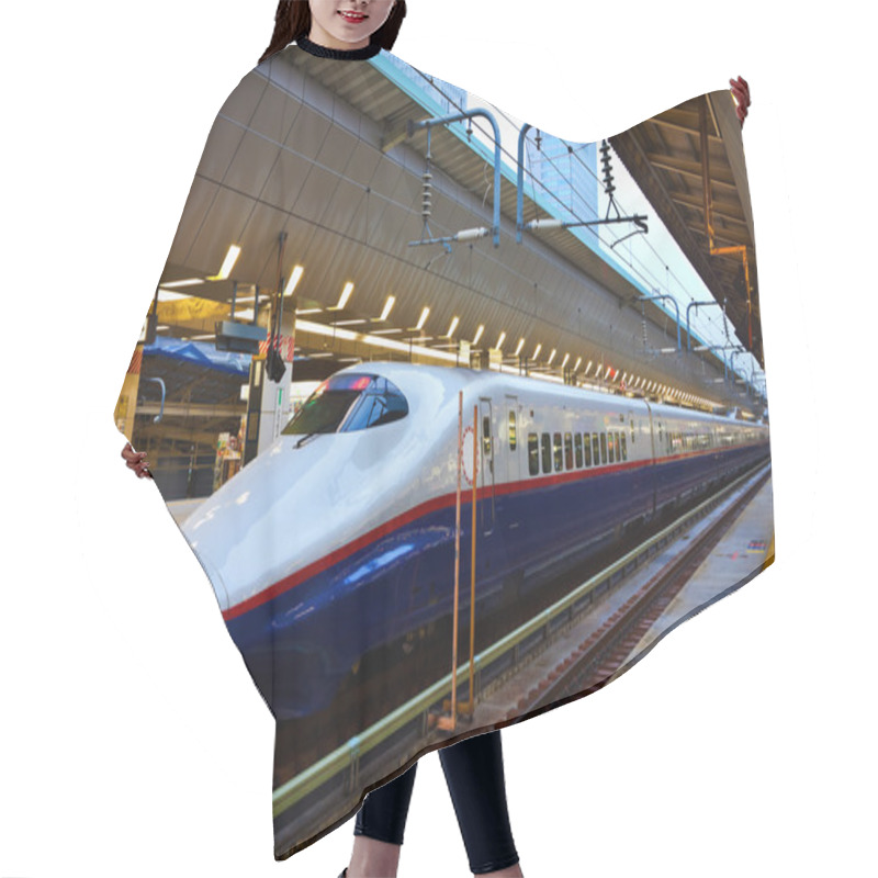 Personality  Shinkansen In Tokyo, Japan Hair Cutting Cape