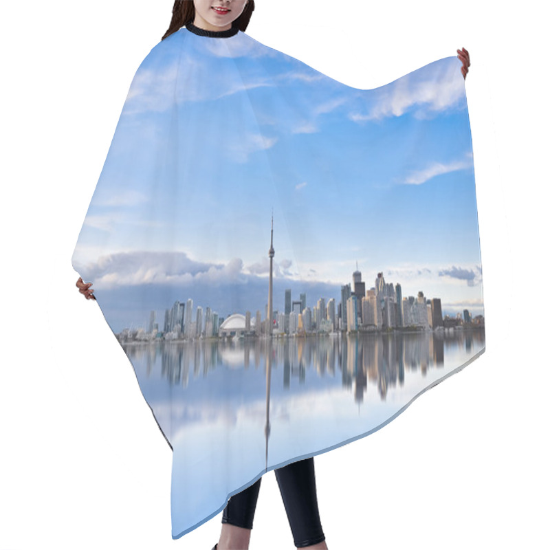 Personality  Toronto Canada Skyline Hair Cutting Cape