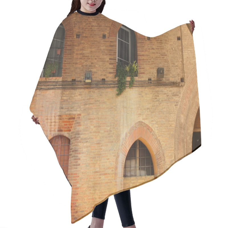 Personality  Old Wall Background Hair Cutting Cape