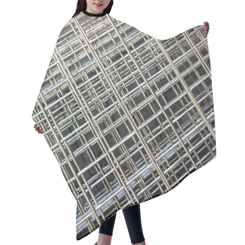 Personality  Construction Steel Mesh Hair Cutting Cape