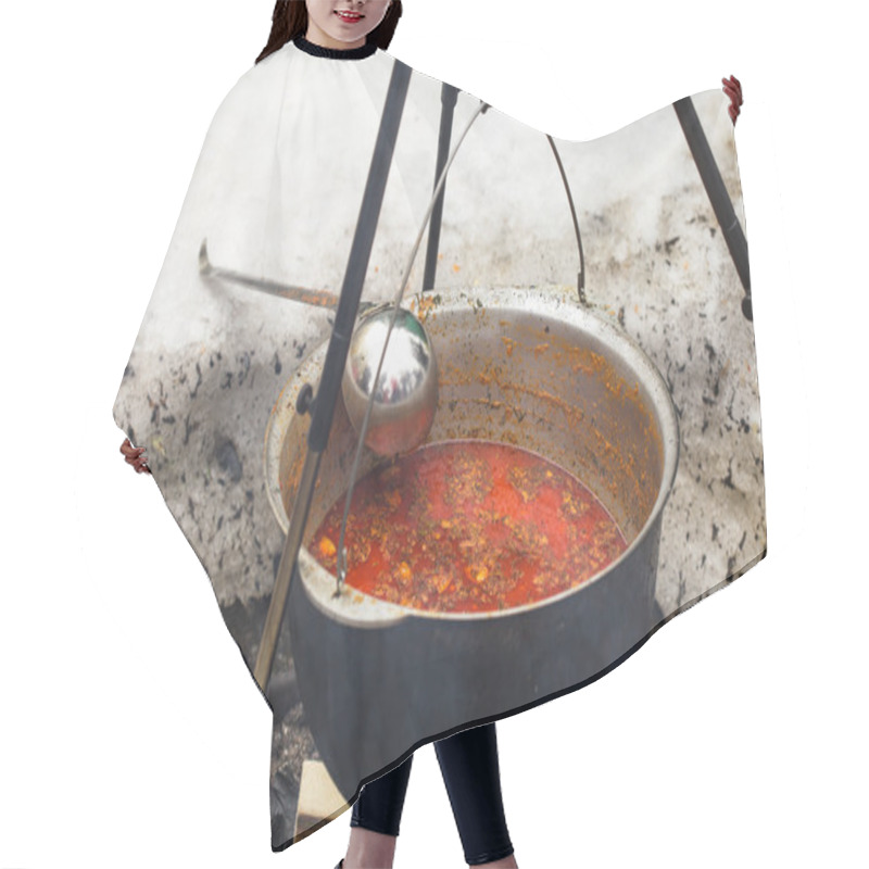 Personality  Goulash In Cauldron Hair Cutting Cape