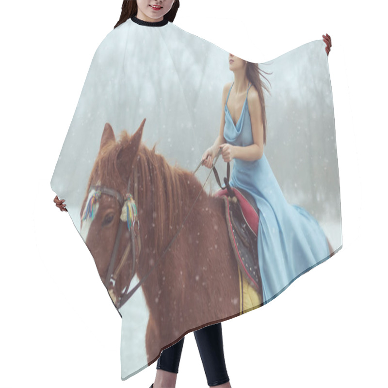 Personality  Portrait Of A Beautiful Young Brunette Riding A Horse On A Frozen Lake. Hair Cutting Cape