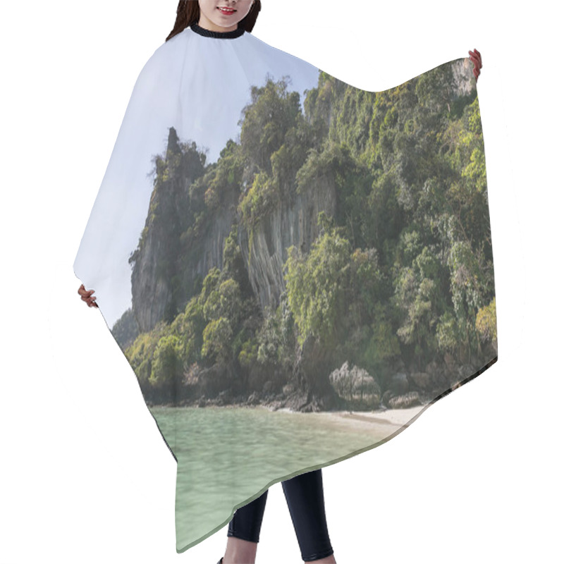 Personality  Scenic Hair Cutting Cape