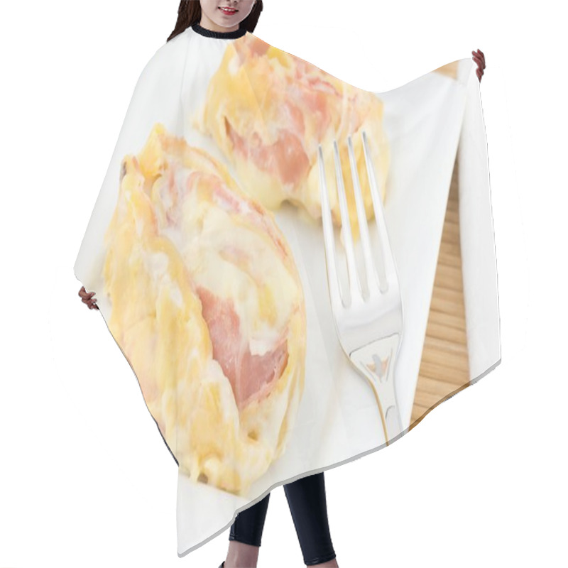 Personality  Swivels Fresh Pasta Stuffed With Ham And Cheese Hair Cutting Cape