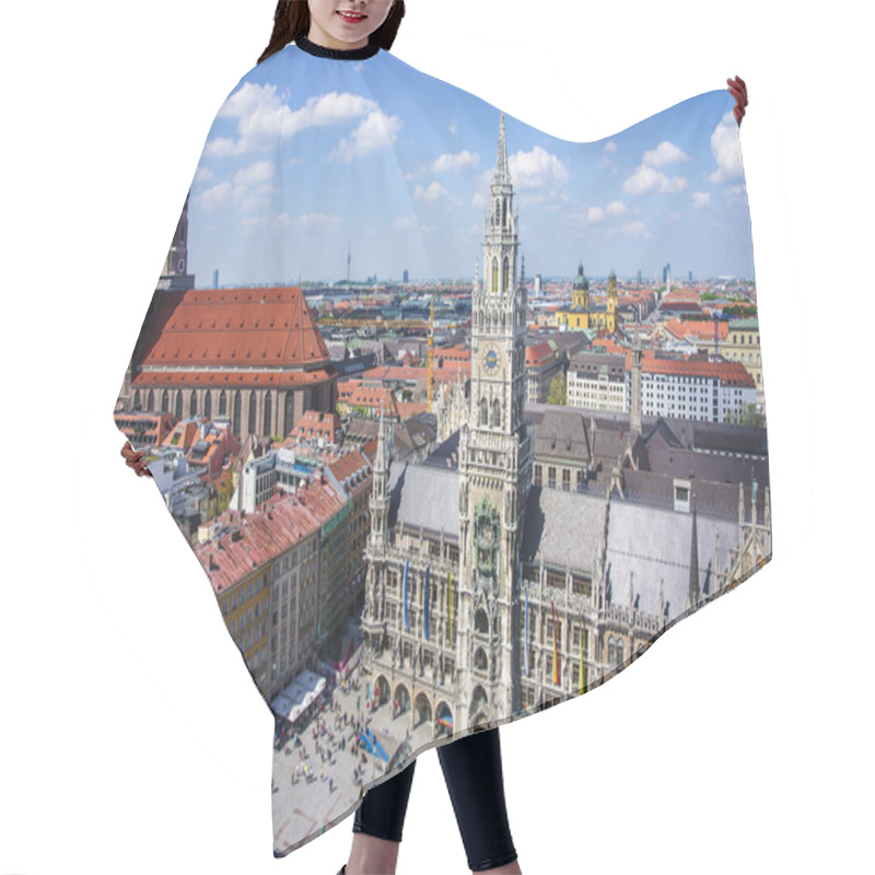 Personality  Munich City Center Skyline Hair Cutting Cape