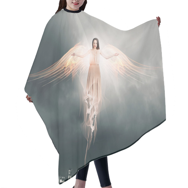 Personality  Angelic Beautiful Woman Hair Cutting Cape