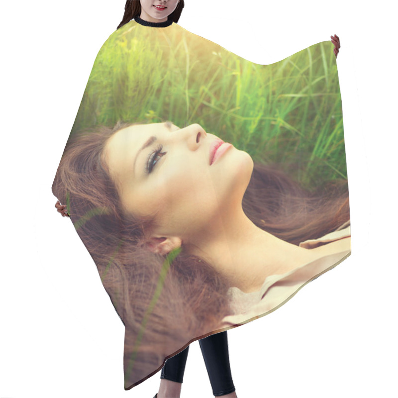 Personality  Woman Lying On  Field Hair Cutting Cape