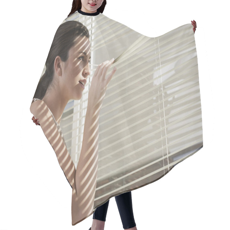 Personality  Woman Peeking Through Blinds Hair Cutting Cape