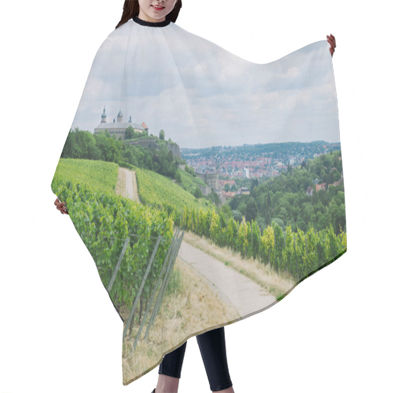 Personality  Countryside Hair Cutting Cape