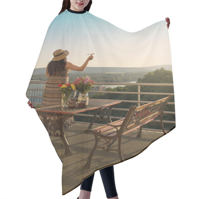 Personality  Woman On Balcony In Sunset Hair Cutting Cape