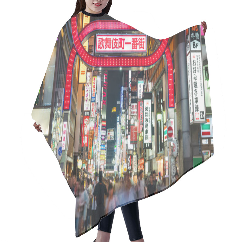 Personality  Tokyo, Japan - August 2018: Long Exposure Photo Of People At Kabukicho In The Shinjuku District. The Area Is An Entertainment And Red-light District Hair Cutting Cape