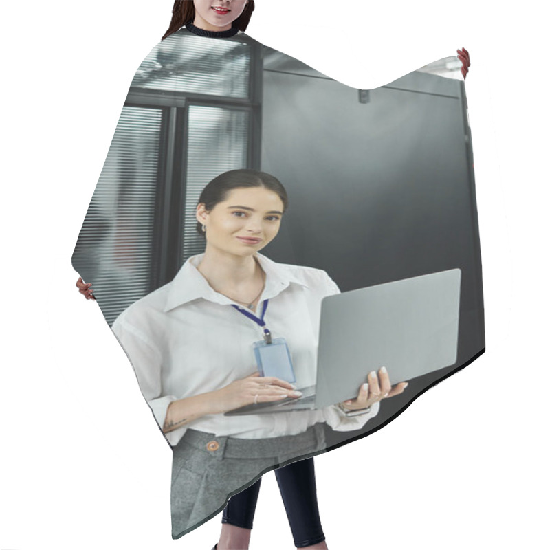 Personality  A Woman In A White Shirt Concentrates On Her Laptop In A High-tech Server Room. Hair Cutting Cape