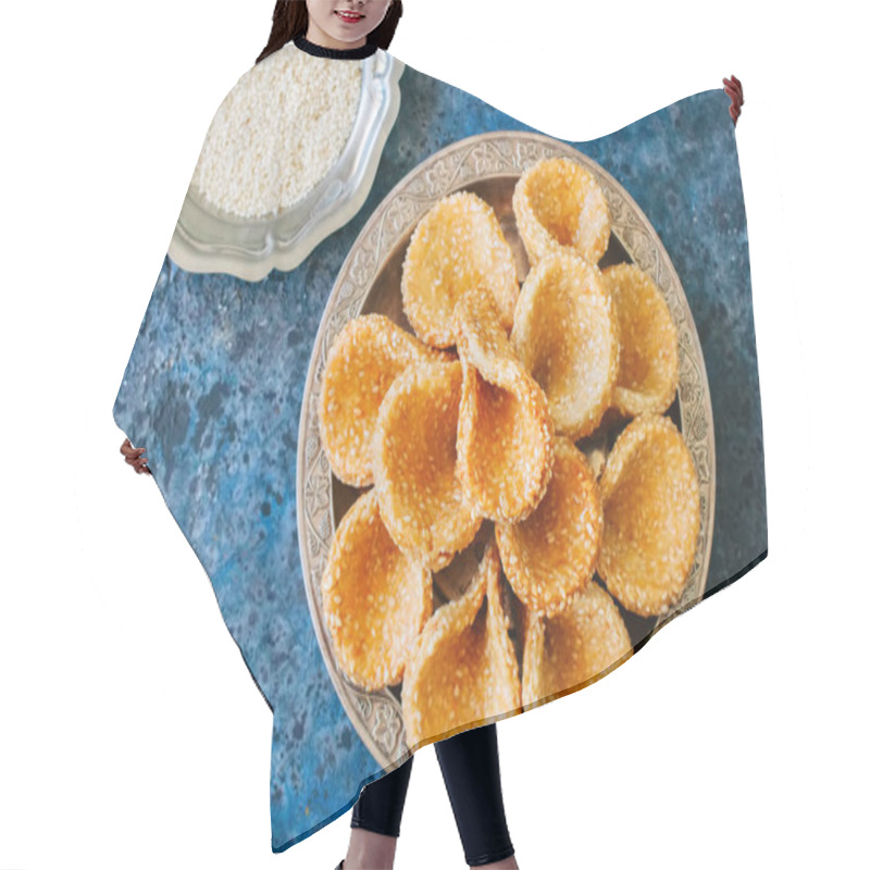 Personality  Honey And Sesame Babouches - Popular Arabic Dessert. Arabic And Middle Eastern Food Concept Hair Cutting Cape