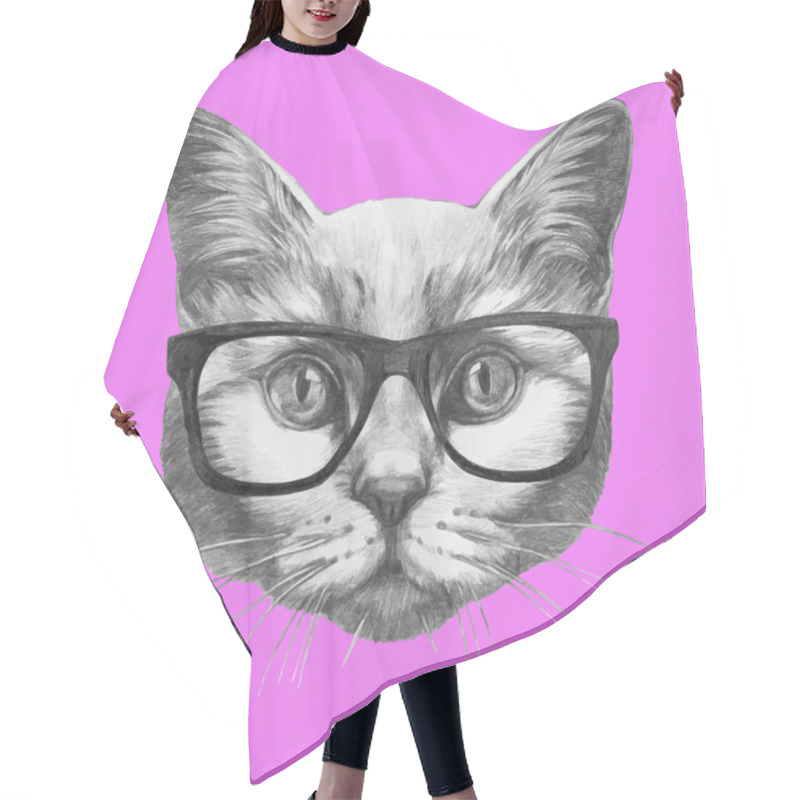 Personality  Portrait Of Cat With Glasses Hair Cutting Cape